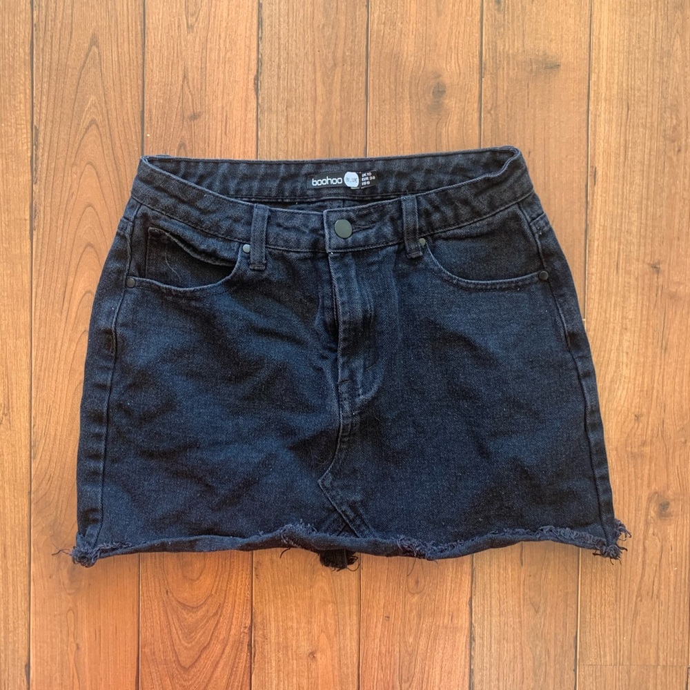 Boohoo Black Denim Distressed Skirt